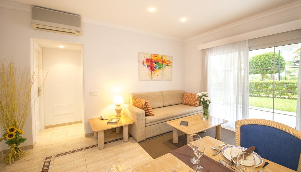 卡拉达沃奥纳村公寓式酒店 Cala D´Or 客房 照片
